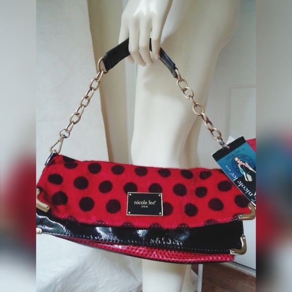 **SOLD** Nicole Lee Hand Shoulder Bag Faux Fur - Picture 6 of 7